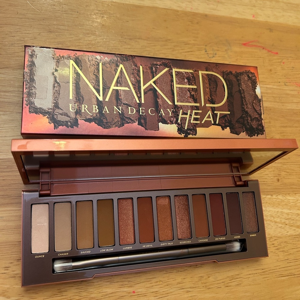 Urban Decay Naked Heat Eyeshadow Palette — Warm Brown, Copper & Rust Tones
